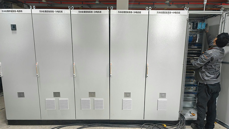 污水處理控制系統PLC電氣控制柜-變頻柜